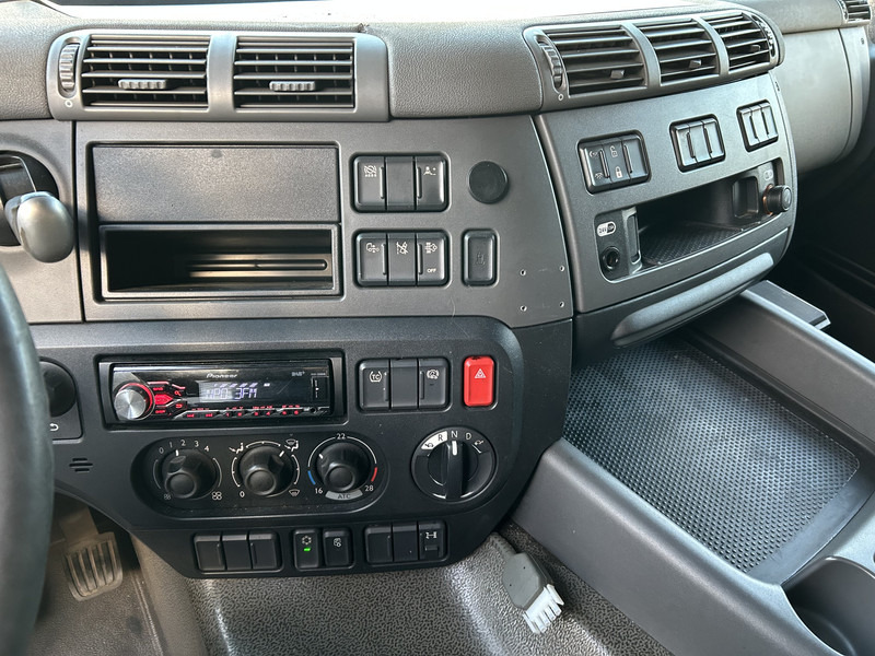 DAF CF 400 FT Space Cab / NL Truck / APK TUV 04-26 - Tractor unit: picture 5 DAF CF 400 FT Space Cab / NL Truck / APK TUV 04-26 - Tractor unit: picture 5