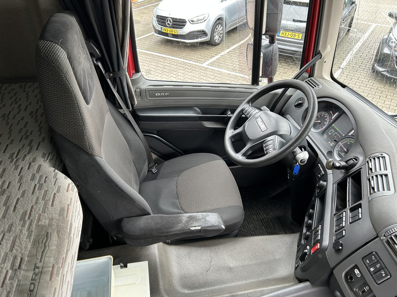 DAF CF 440 FT Space Cab / ADR / 821 dkm / PTO / APK TUV 06-26 - Tractor unit: picture 3 DAF CF 440 FT Space Cab / ADR / 821 dkm / PTO / APK TUV 06-26 - Tractor unit: picture 3