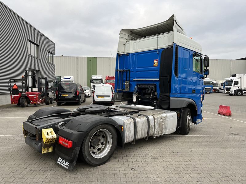 DAF XF 440 FT SC / Mega - Low Deck / 837 dkm / 2 Tanks / Stand Klima / Tacho V2 - Tractor unit: picture 2 DAF XF 440 FT SC / Mega - Low Deck / 837 dkm / 2 Tanks / Stand Klima / Tacho V2 - Tractor unit: picture 2