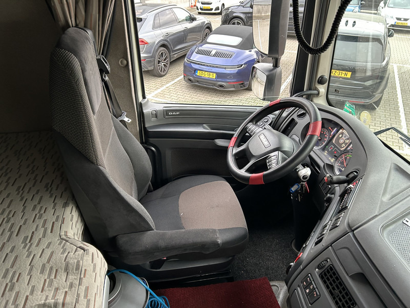DAF XF 440 FT SC / Smart Tacho V2 / 2 Tanks / StandAirco / APK TUV 09-26 - Tractor unit: picture 3 DAF XF 440 FT SC / Smart Tacho V2 / 2 Tanks / StandAirco / APK TUV 09-26 - Tractor unit: picture 3