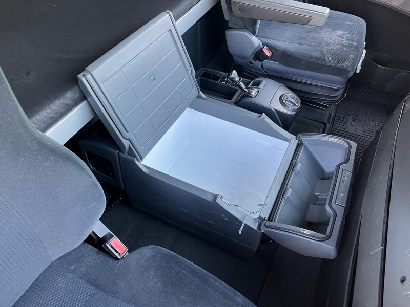 Tractor unit MAN TGX 18.440 XXL / 684 dkm / 2 Tanks / Stand klima / NL truck: picture 6 Tractor unit MAN TGX 18.440 XXL / 684 dkm / 2 Tanks / Stand klima / NL truck: picture 6