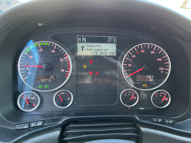 MAN TGX 18.440 XXL / 684 dkm / 2 Tanks / Stand klima / NL truck - Tractor unit: picture 4 MAN TGX 18.440 XXL / 684 dkm / 2 Tanks / Stand klima / NL truck - Tractor unit: picture 4