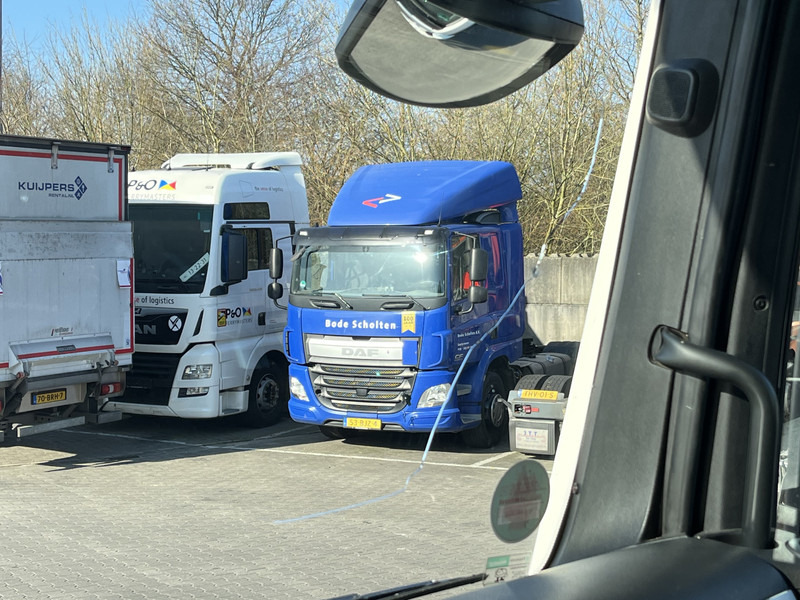 Tractor unit MAN TGX 18.440 XXL / 684 dkm / 2 Tanks / Stand klima / NL truck: picture 9 Tractor unit MAN TGX 18.440 XXL / 684 dkm / 2 Tanks / Stand klima / NL truck: picture 9