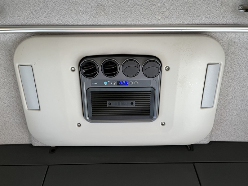 Tractor unit MAN TGX 18.440 XXL / 684 dkm / 2 Tanks / Stand klima / NL truck: picture 7 Tractor unit MAN TGX 18.440 XXL / 684 dkm / 2 Tanks / Stand klima / NL truck: picture 7