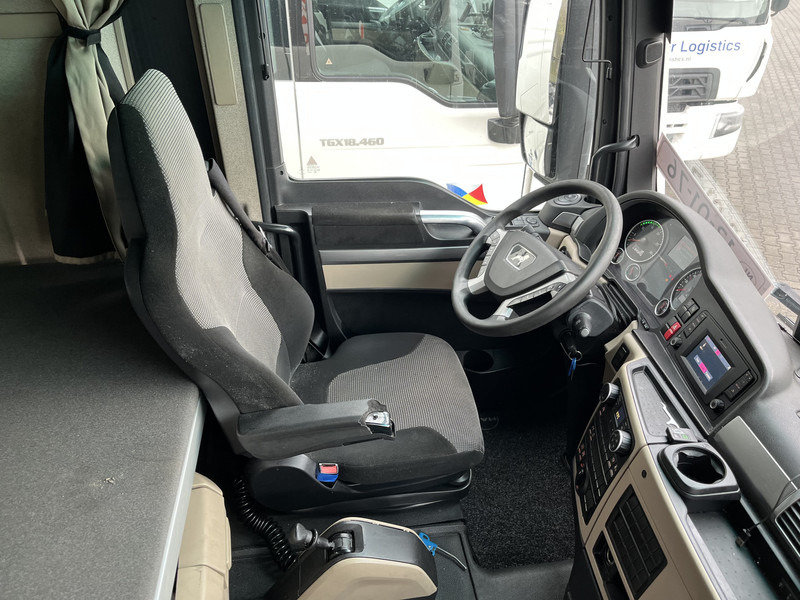 MAN TGX 18.460 XXL / Motor Defect -> Not Running / Retarder / 645 dkm / 2 Tanks - Tractor unit: picture 3 MAN TGX 18.460 XXL / Motor Defect -> Not Running / Retarder / 645 dkm / 2 Tanks - Tractor unit: picture 3