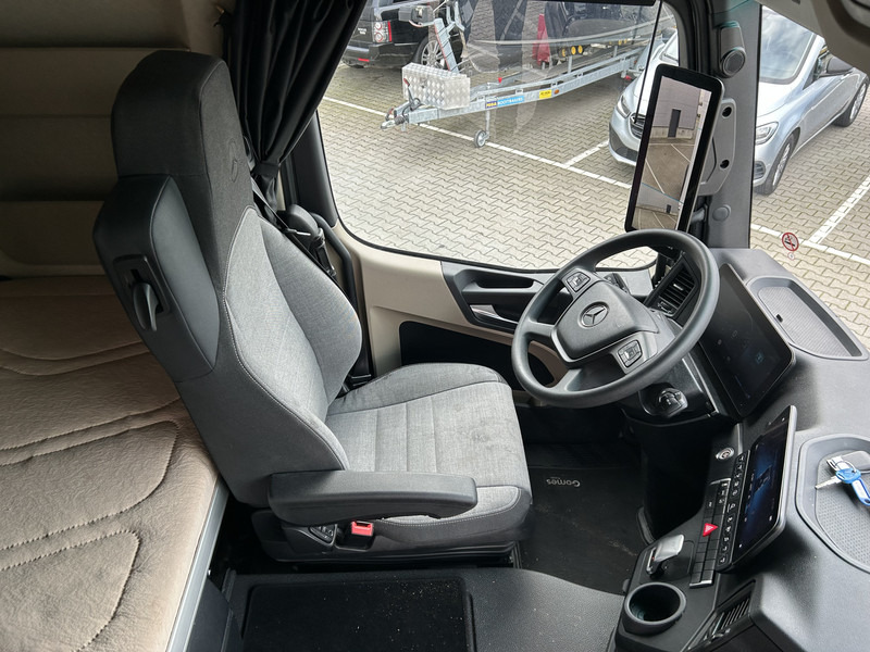 Mercedes-Benz Actros 1840 StreamSpace LS / New Tacho V2 / APK TUV 04-26 - Tractor unit: picture 3 Mercedes-Benz Actros 1840 StreamSpace LS / New Tacho V2 / APK TUV 04-26 - Tractor unit: picture 3