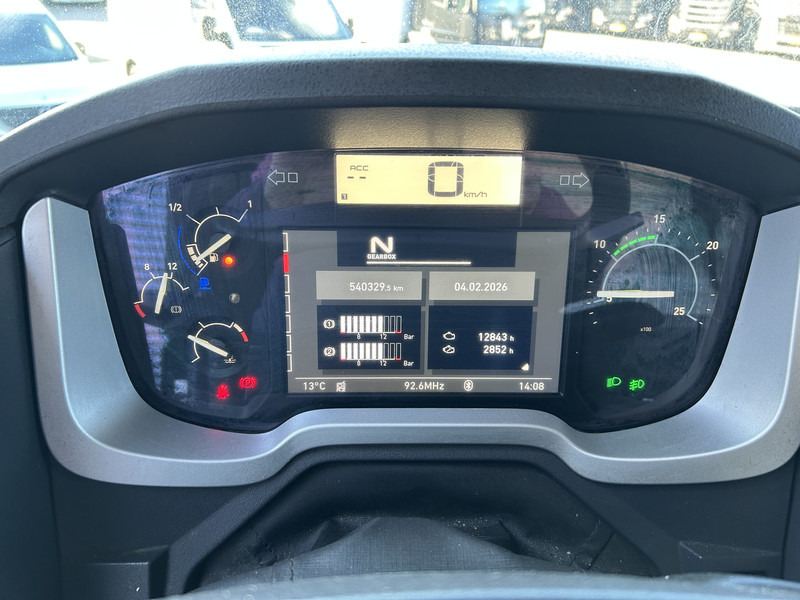 Renault T 380 Comfort / 540 dkm / NL Truck / APK TUV 05-26 - Tractor unit: picture 4 Renault T 380 Comfort / 540 dkm / NL Truck / APK TUV 05-26 - Tractor unit: picture 4
