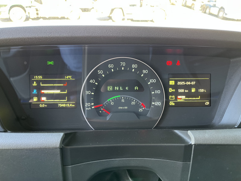 Volvo FH 420 Globetrotter / 794 dkm / 2 Tanks / VEB+ / APK TUV 07-25 - Tractor unit: picture 4 Volvo FH 420 Globetrotter / 794 dkm / 2 Tanks / VEB+ / APK TUV 07-25 - Tractor unit: picture 4