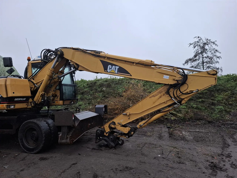 Caterpillar M318 - Wheel excavator: picture 4 Caterpillar M318 - Wheel excavator: picture 4