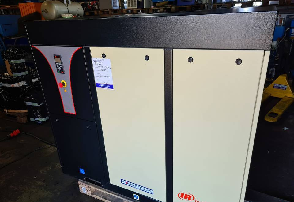 Kompresor śrubowy INGERSOLL RAND IRN 22K-CC 22 kw Falownik - Air compressor: picture 2 Kompresor śrubowy INGERSOLL RAND IRN 22K-CC 22 kw Falownik - Air compressor: picture 2