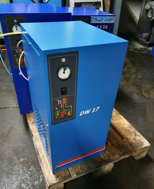 OSUSZACZ ZIĘBNICZY GRASSAIR DW 17 - Air compressor: picture 1 OSUSZACZ ZIĘBNICZY GRASSAIR DW 17 - Air compressor: picture 1