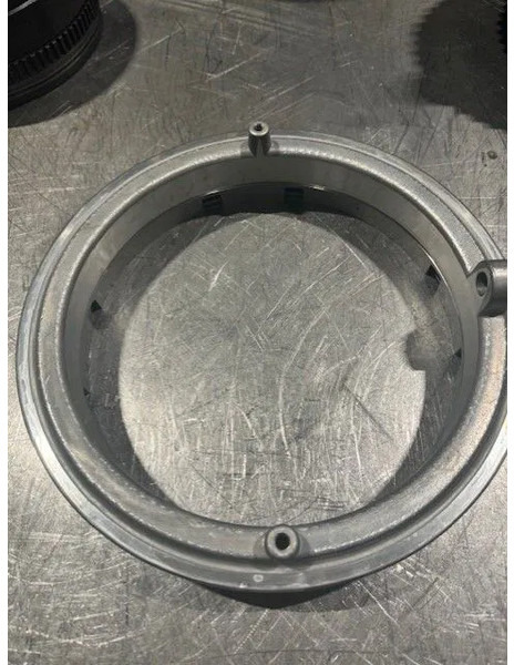 Volvo B1 piston and cylinder, 11038029, 11145437, 11145855, 11037941, 22640, 22648, 22688, 22517, 22518, 22545, 22645, 22650, 22671, 2 - Gearbox: picture 2 Volvo B1 piston and cylinder, 11038029, 11145437, 11145855, 11037941, 22640, 22648, 22688, 22517, 22518, 22545, 22645, 22650, 22671, 2 - Gearbox: picture 2