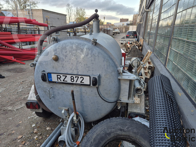 At-Site Equipment MVT 2000 - Tank trailer: picture 4 At-Site Equipment MVT 2000 - Tank trailer: picture 4