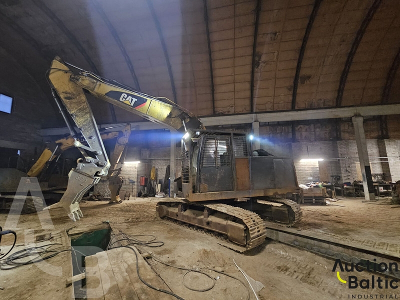 Caterpillar 320 D - Crawler excavator: picture 3 Caterpillar 320 D - Crawler excavator: picture 3