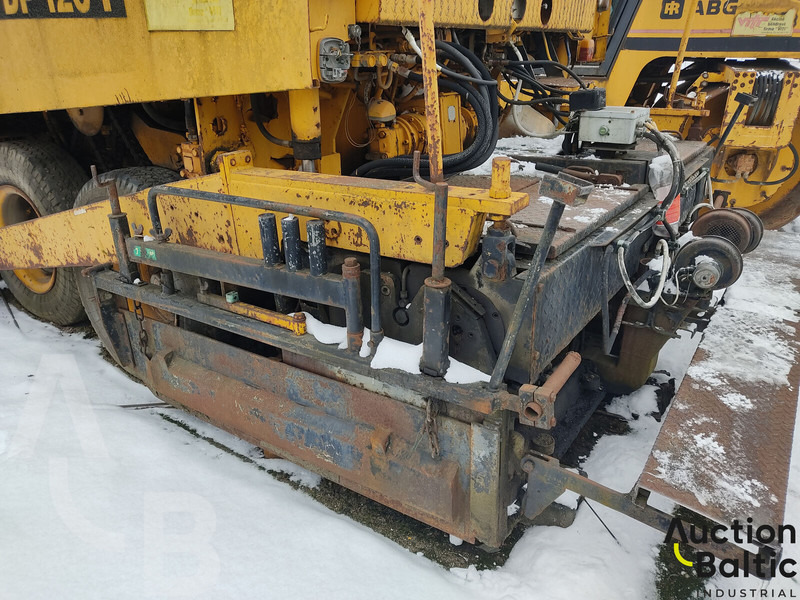 Asphalt paver Demag DF 120 P: picture 9 Asphalt paver Demag DF 120 P: picture 9