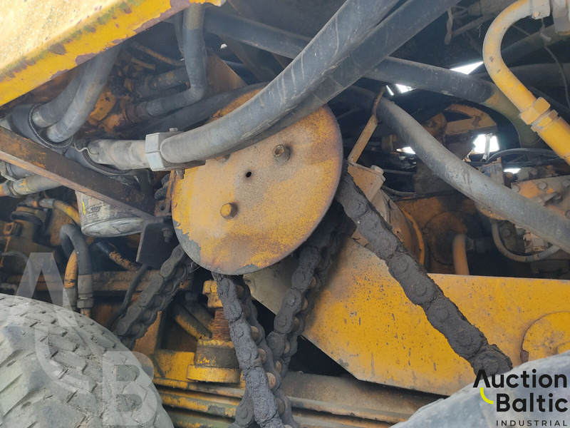 Asphalt paver Demag DF 120 P: picture 13 Asphalt paver Demag DF 120 P: picture 13