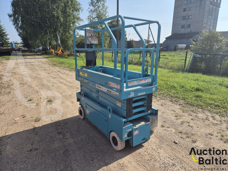 ENTL 061 - Scissor lift: picture 4 ENTL 061 - Scissor lift: picture 4