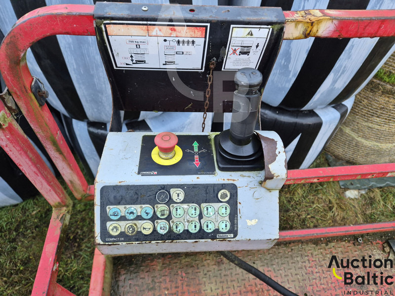 Scissor lift Haulotte H 12 SX: picture 7 Scissor lift Haulotte H 12 SX: picture 7