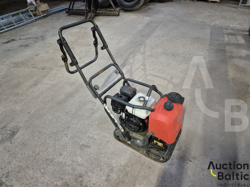 Husqvarna LF80 - Vibratory plate: picture 2 Husqvarna LF80 - Vibratory plate: picture 2