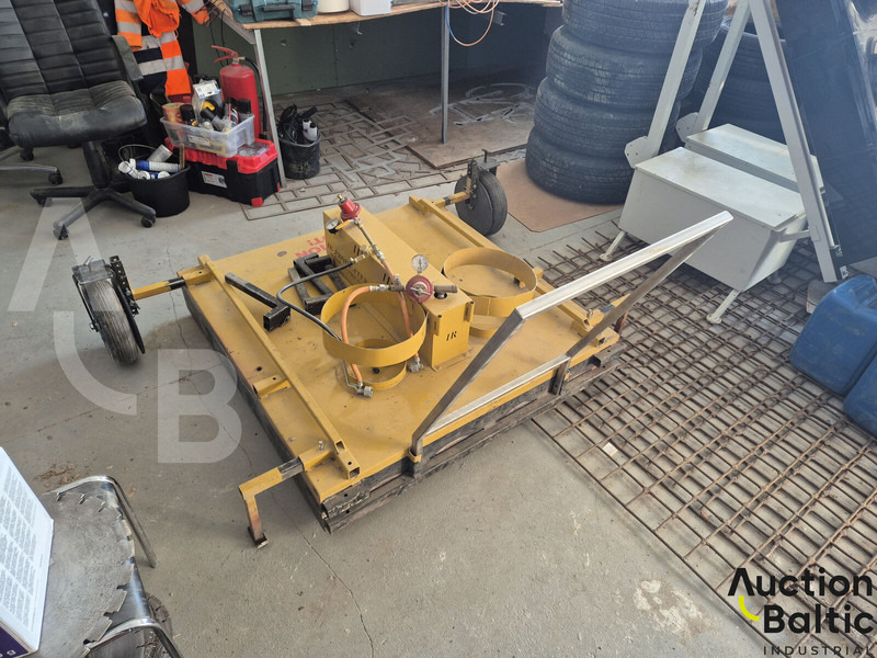 IR-PROHEATER - Asphalt machine: picture 3 IR-PROHEATER - Asphalt machine: picture 3