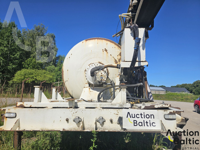 LE CINENA UOPLYST - Concrete mixer truck: picture 5 LE CINENA UOPLYST - Concrete mixer truck: picture 5