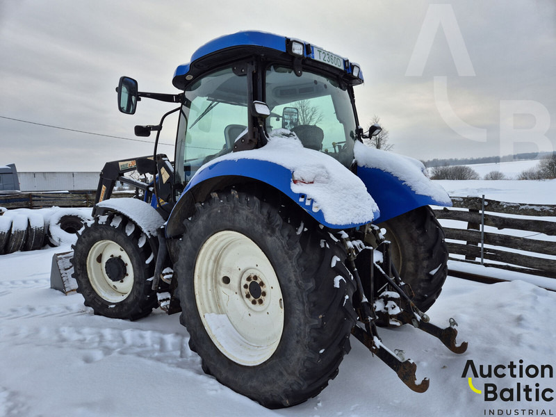New Holland T 6020 - Farm tractor: picture 2 New Holland T 6020 - Farm tractor: picture 2