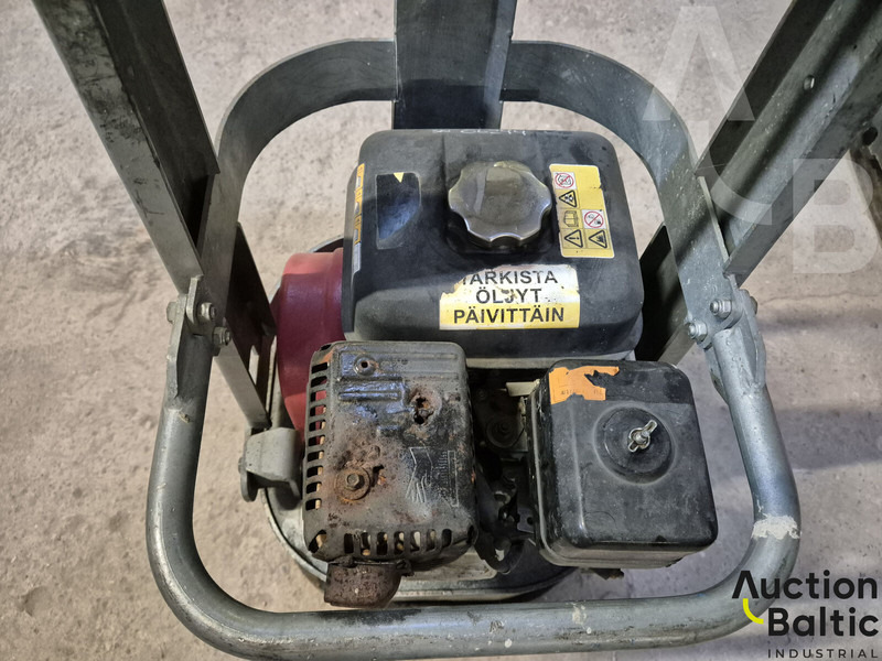 Swepac FR85 - Vibratory plate: picture 3 Swepac FR85 - Vibratory plate: picture 3