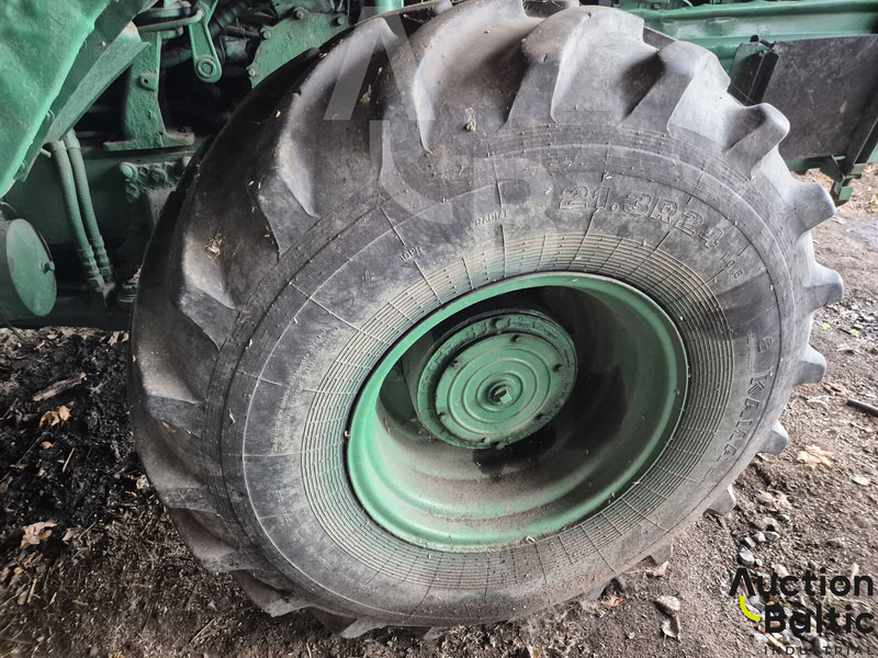 Farm tractor T-150K: picture 15 Farm tractor T-150K: picture 15