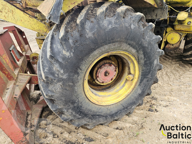 Farm tractor T-157K: picture 18 Farm tractor T-157K: picture 18