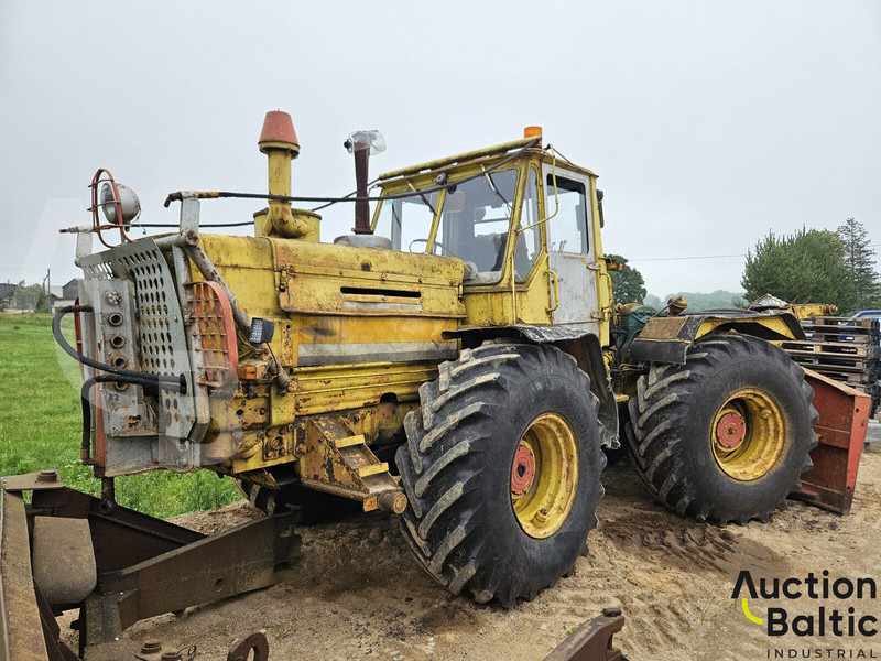 Farm tractor T-157K: picture 6 Farm tractor T-157K: picture 6