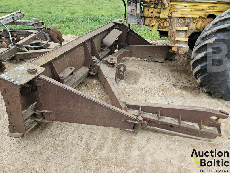 Farm tractor T-157K: picture 16 Farm tractor T-157K: picture 16