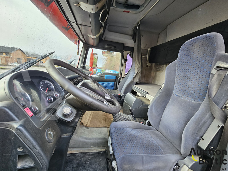 MAN TGA26.430 - Tractor unit: picture 5 MAN TGA26.430 - Tractor unit: picture 5