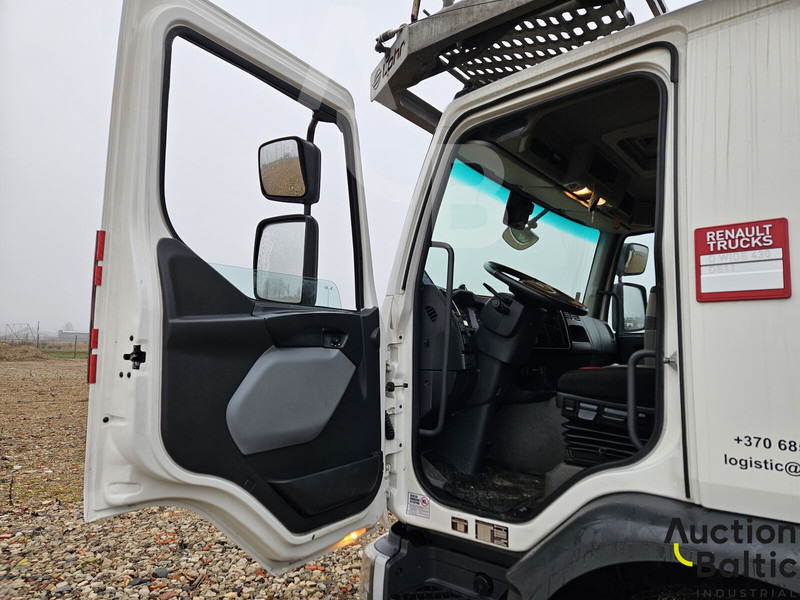 Renault D Wide - Tractor unit: picture 5 Renault D Wide - Tractor unit: picture 5