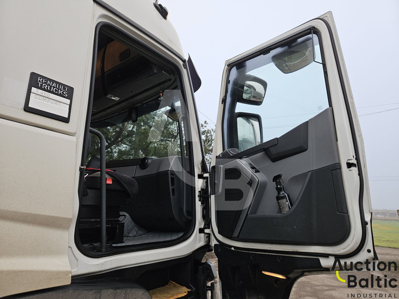 Renault - Tractor unit: picture 5 Renault - Tractor unit: picture 5