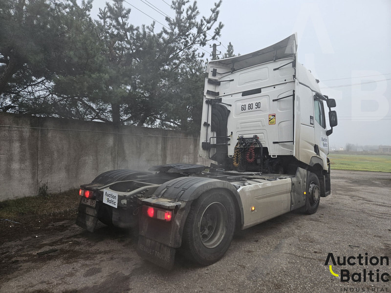 Renault - Tractor unit: picture 3 Renault - Tractor unit: picture 3