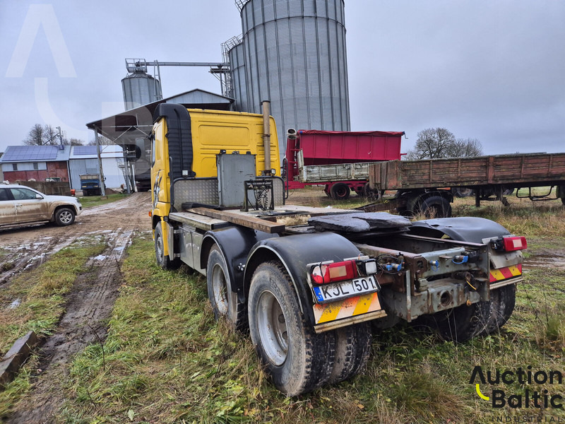 Volvo FH12 - Tractor unit: picture 3 Volvo FH12 - Tractor unit: picture 3