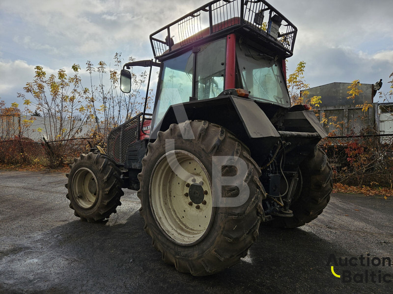 Valtra A 93H - Farm tractor: picture 3 Valtra A 93H - Farm tractor: picture 3