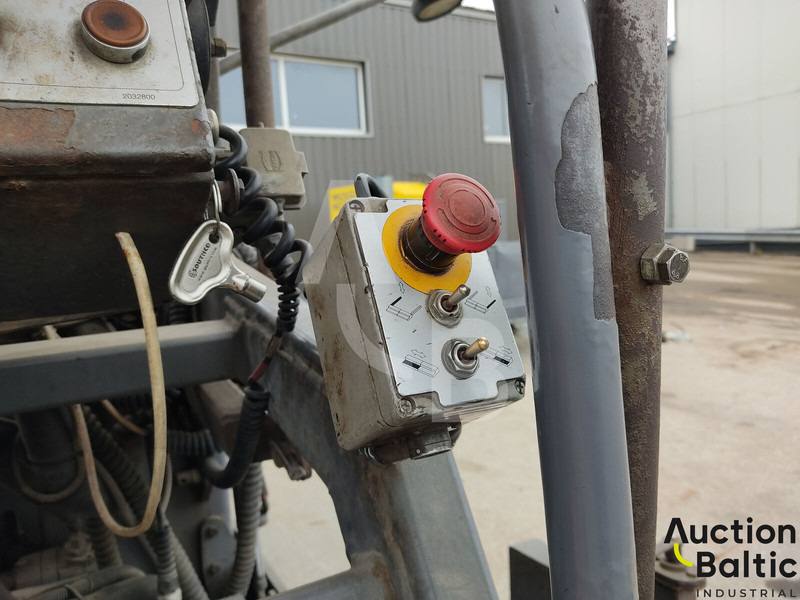 Asphalt paver Vögele Super 800: picture 9