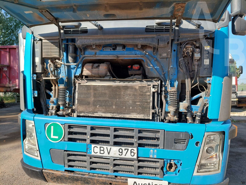 Volvo FH12 - Logging truck: picture 5 Volvo FH12 - Logging truck: picture 5