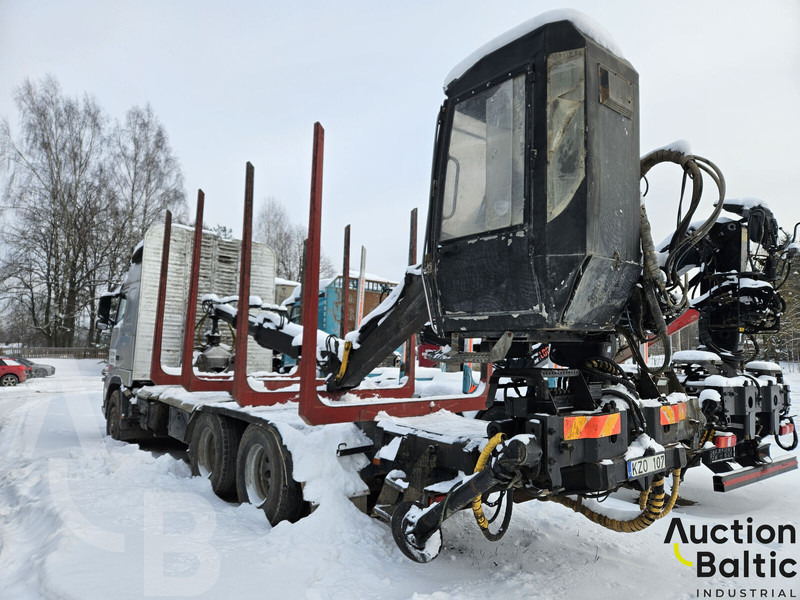 Volvo FH540 - Forestry trailer: picture 3 Volvo FH540 - Forestry trailer: picture 3