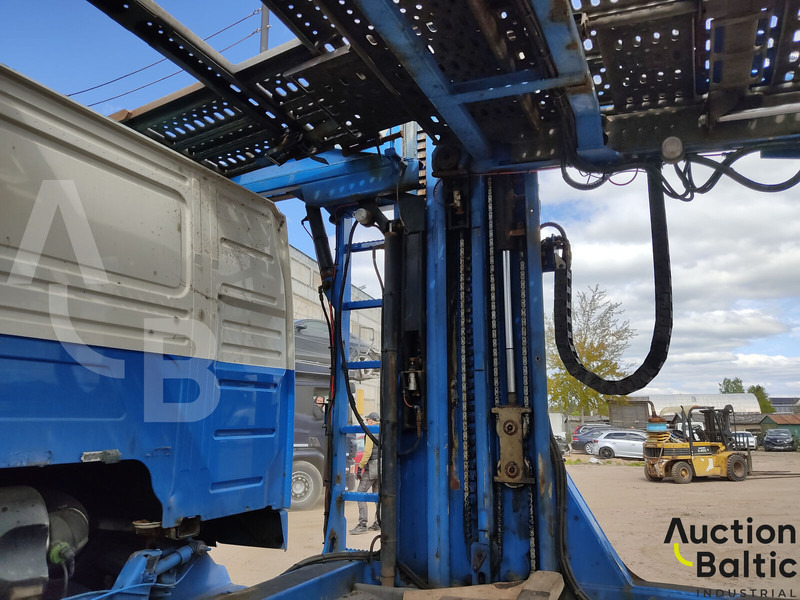 Autotransporter truck Volvo FM: picture 12 Autotransporter truck Volvo FM: picture 12