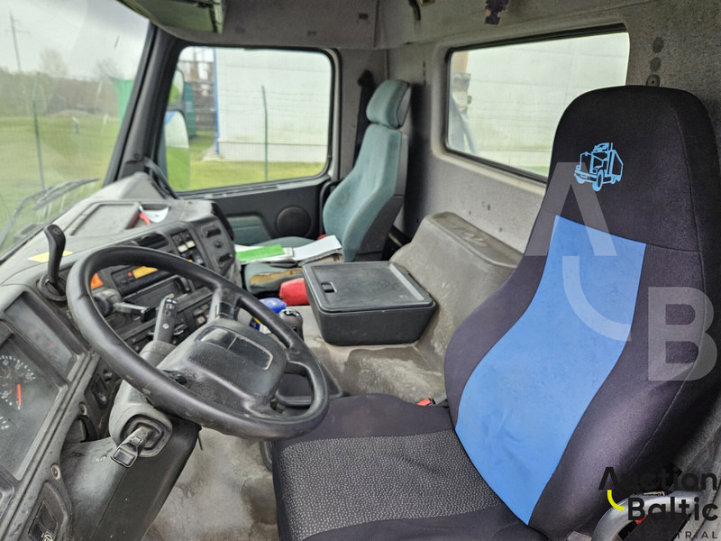 Concrete mixer truck Volvo FM12: picture 9 Concrete mixer truck Volvo FM12: picture 9