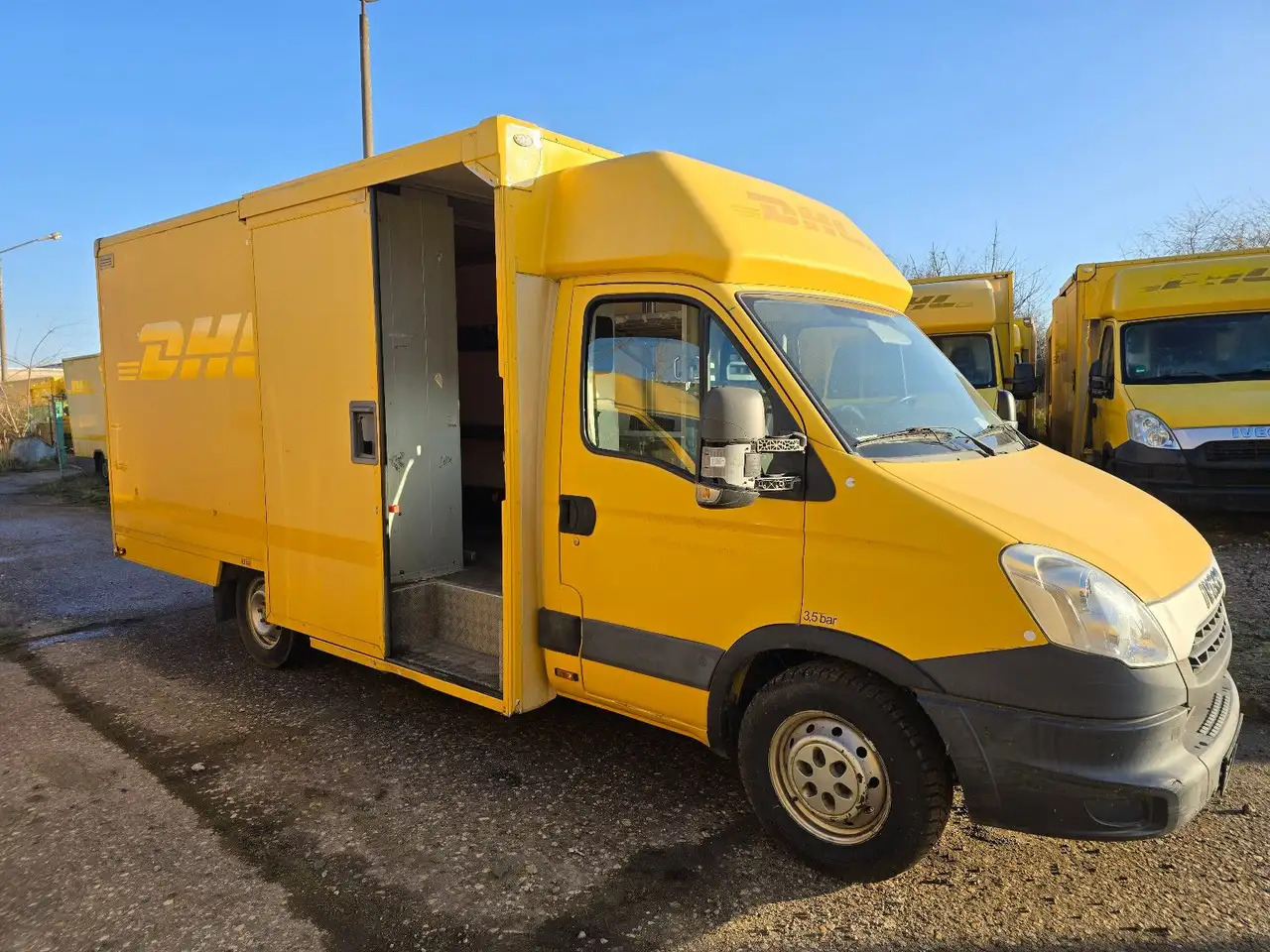 Iveco Daily/ Regalsystem/Luftfeder/1. Hand - Box van: picture 3 Iveco Daily/ Regalsystem/Luftfeder/1. Hand - Box van: picture 3