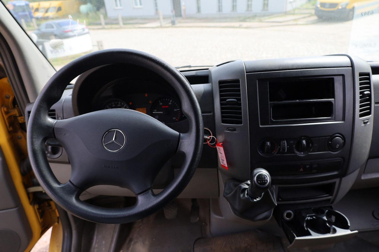 Panel van Mercedes-Benz Sprinter Kasten310/311/313/314/316 CDI/1. Hand: picture 10