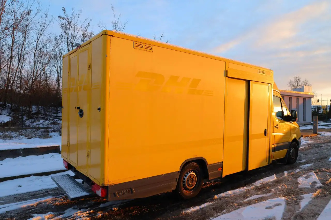 Mercedes-Benz Sprinter/ Koffer/Regalsystem - Box van: picture 5 Mercedes-Benz Sprinter/ Koffer/Regalsystem - Box van: picture 5