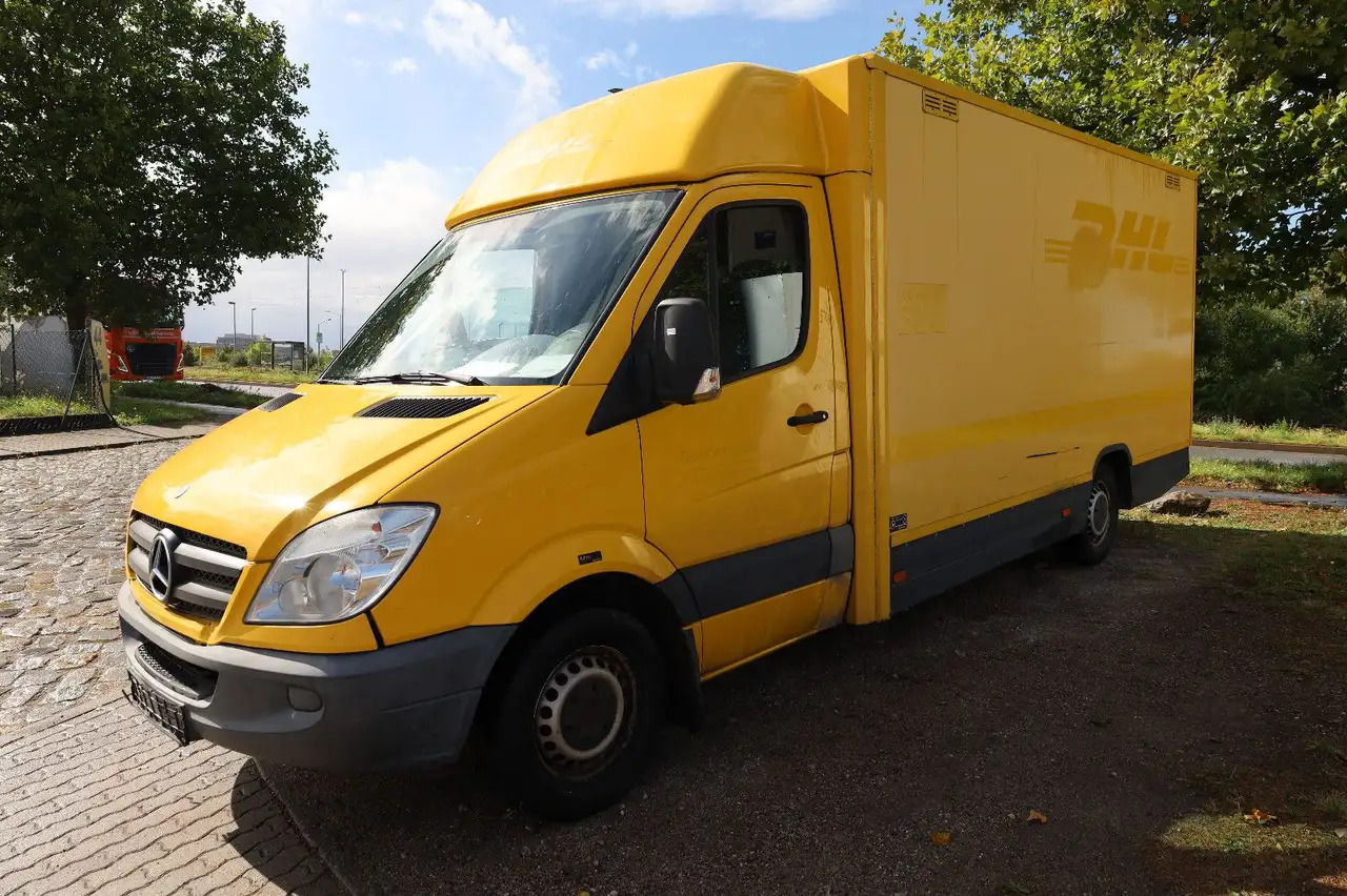 Mercedes-Benz Sprinter II Pritsche/ Koffer/Regalsystem - Other machinery: picture 1 Mercedes-Benz Sprinter II Pritsche/ Koffer/Regalsystem - Other machinery: picture 1