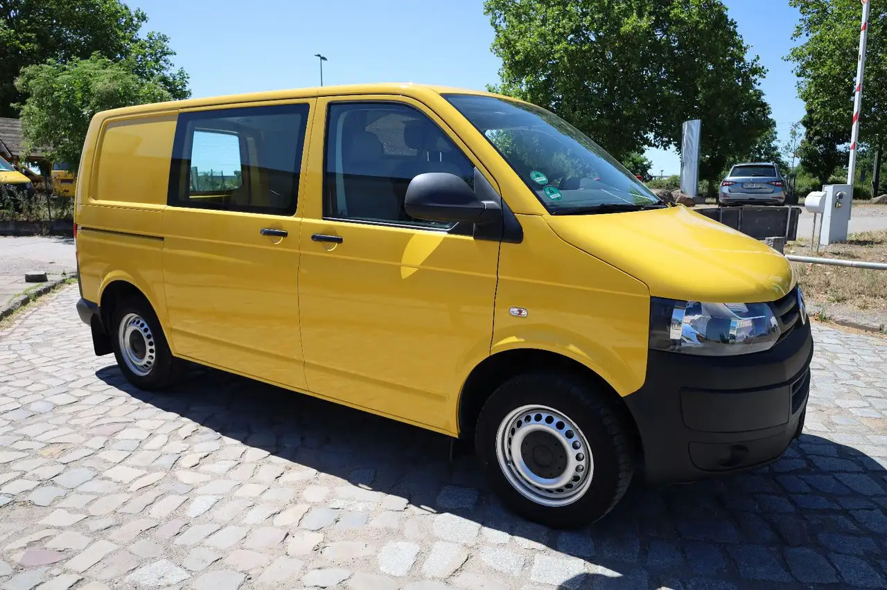 Volkswagen T5 Transporter Kasten-Kombi 2.0 TDI/EU5 - Car: picture 1 Volkswagen T5 Transporter Kasten-Kombi 2.0 TDI/EU5 - Car: picture 1