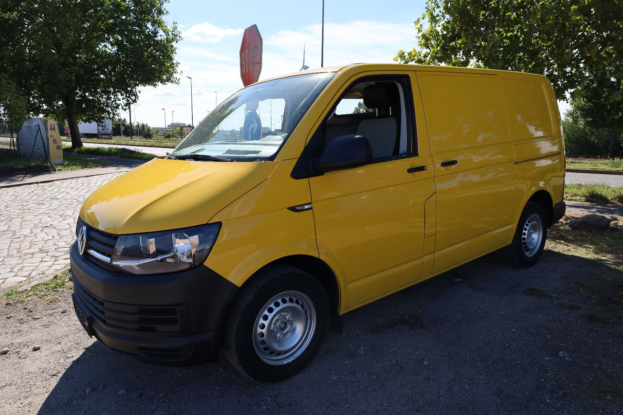 Volkswagen T6 Transporter/ 2.0 TDI/EU5/1.Hand - Small van: picture 2 Volkswagen T6 Transporter/ 2.0 TDI/EU5/1.Hand - Small van: picture 2