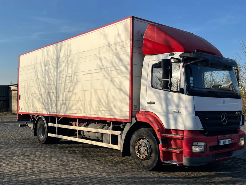 Mercedes-Benz Axor 1824 Belgian truck 300.000km***1824 6 cilinders***Euro5 - Box truck: picture 3 Mercedes-Benz Axor 1824 Belgian truck 300.000km***1824 6 cilinders***Euro5 - Box truck: picture 3