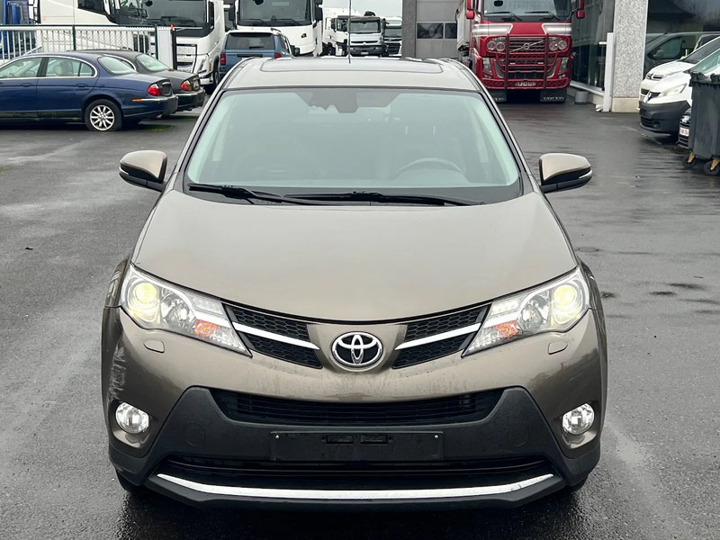 Toyota RAV4 4x4 AUTOMAAT*Belgian car 135000km*Sunroof - SUV: picture 5 Toyota RAV4 4x4 AUTOMAAT*Belgian car 135000km*Sunroof - SUV: picture 5